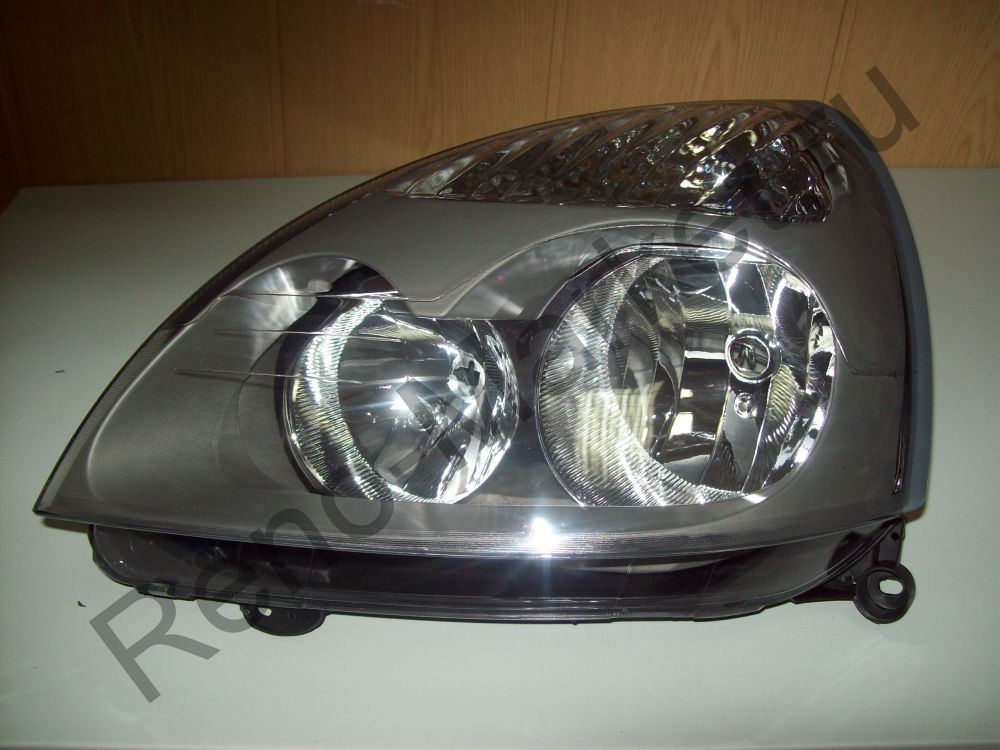 фара перед renault clio 2000 фара перед renault clio 2000